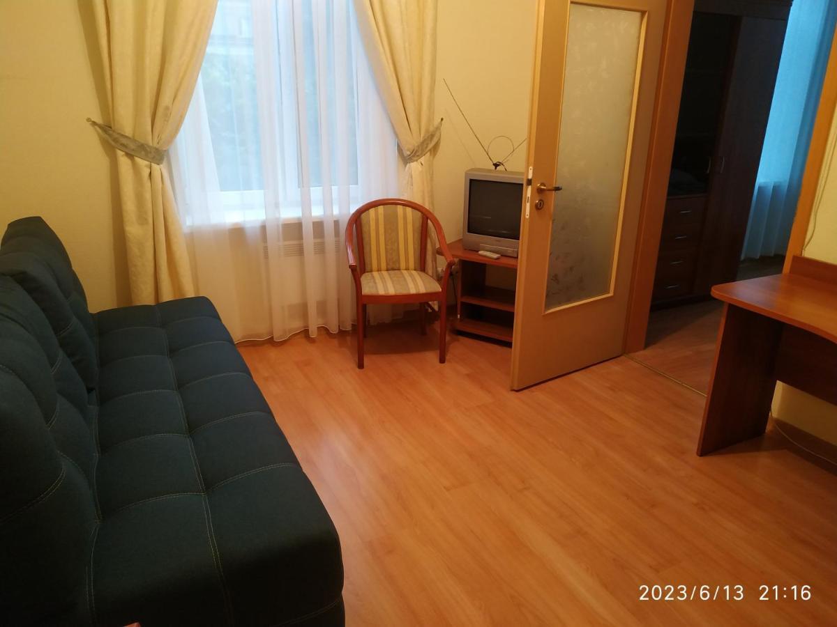 Бестужевский Дворик Gagra Kültér fotó